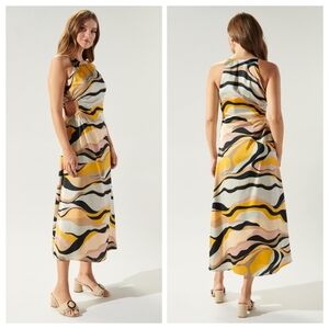 NWT Sugarlips Lourdes Cut Out Ruched Midi Dress